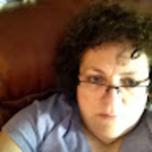 Meet your Posher, Zoila